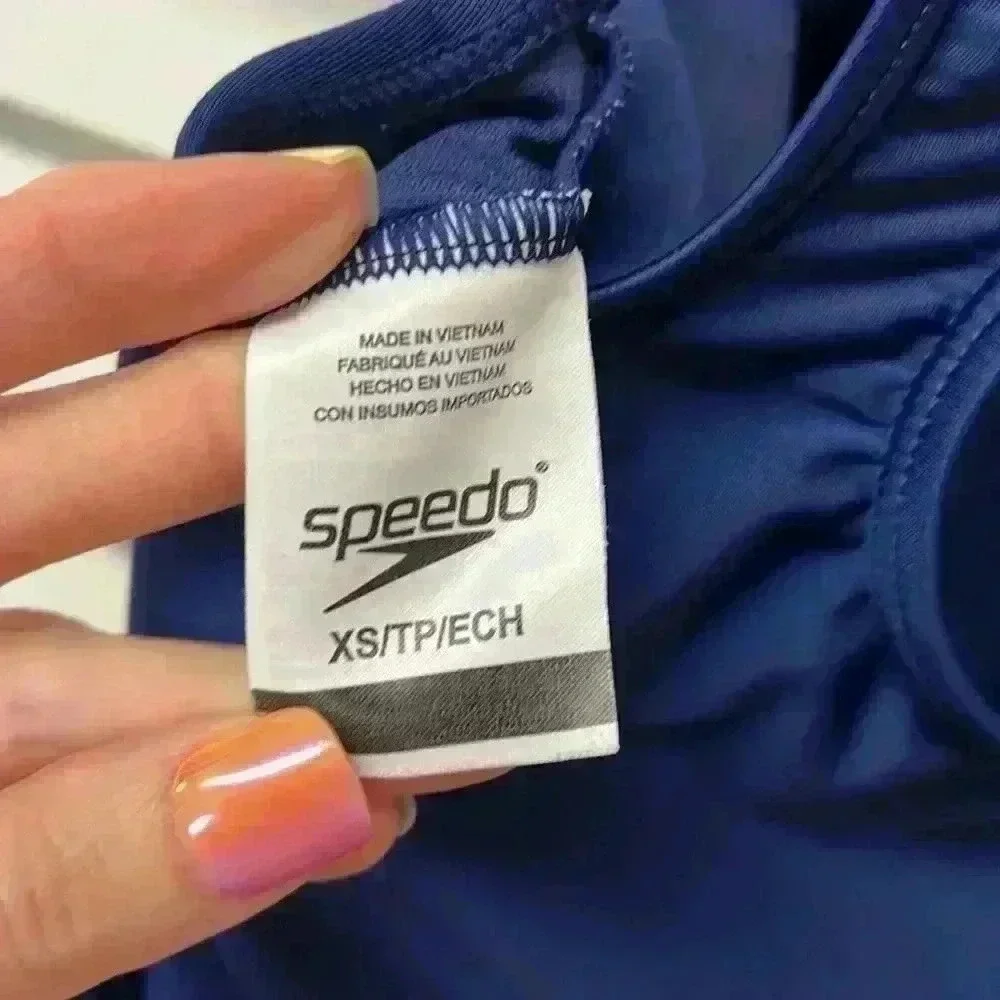 Speedo Big Girls’ Solid Infinity Splice One Piece Swimsuit Size XS